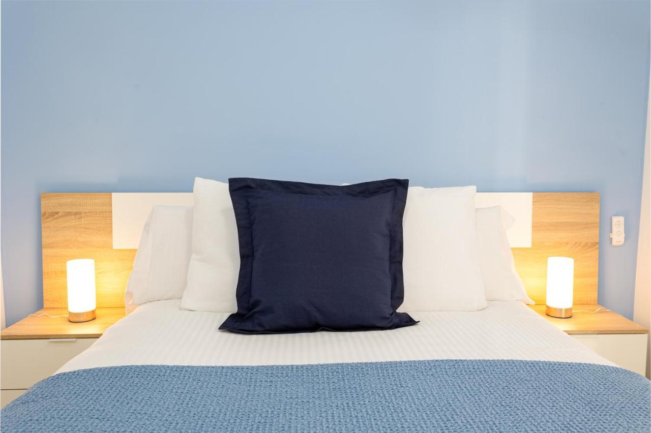 Appartement Holidays2malaga Capuchinos French Balconies, Private Parking, Wifi & Air Con *